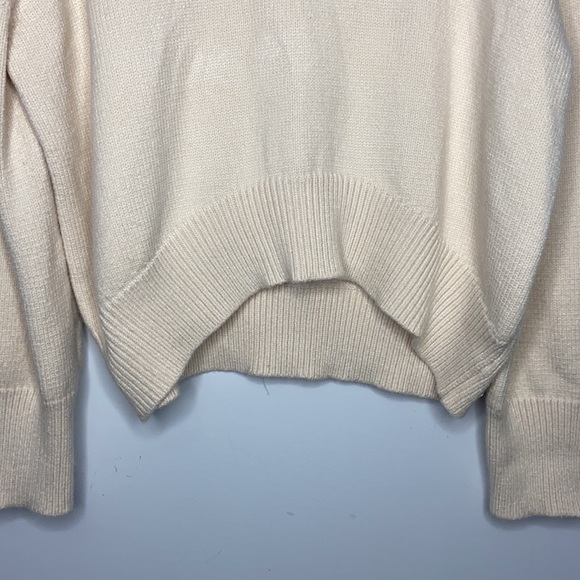Cream Turtleneck Thick Knit Sweater with Heart Embroidered Detail - Picture 3 of 10